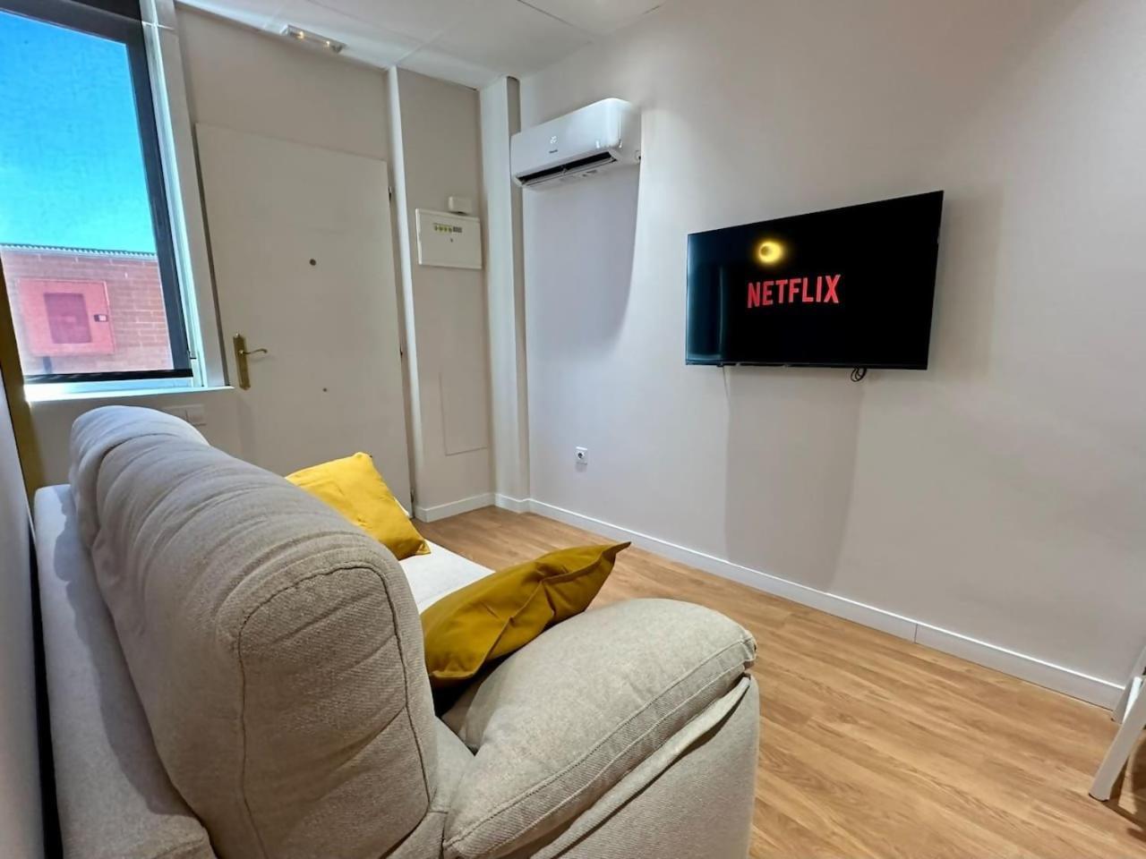 Apartamentos Noviembre Madrid Eksteriør bilde